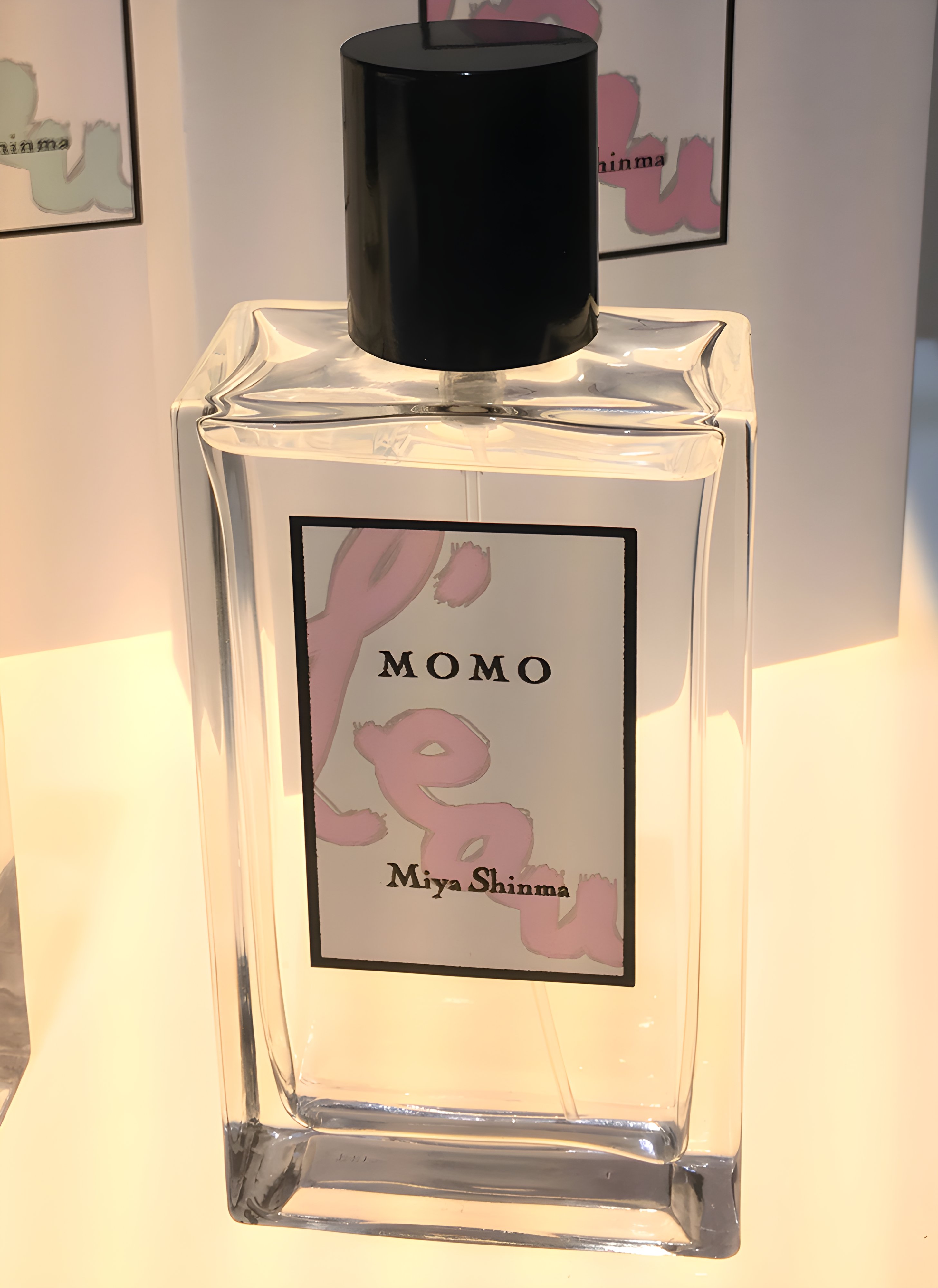 Picture of Momo fragrance