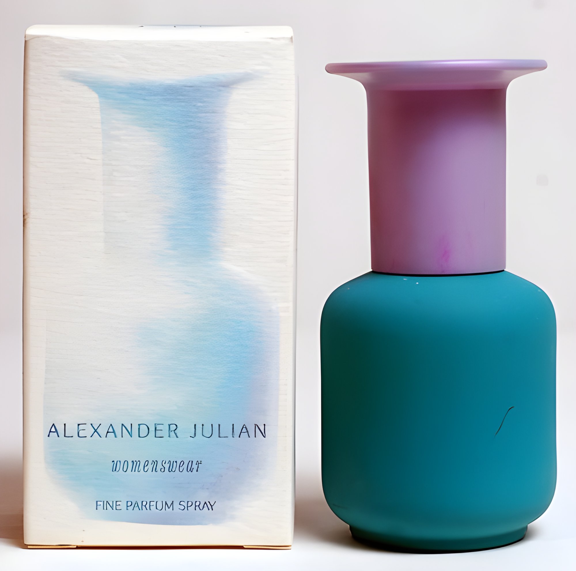 Picture of Alexander Julian Womenswear fragrance