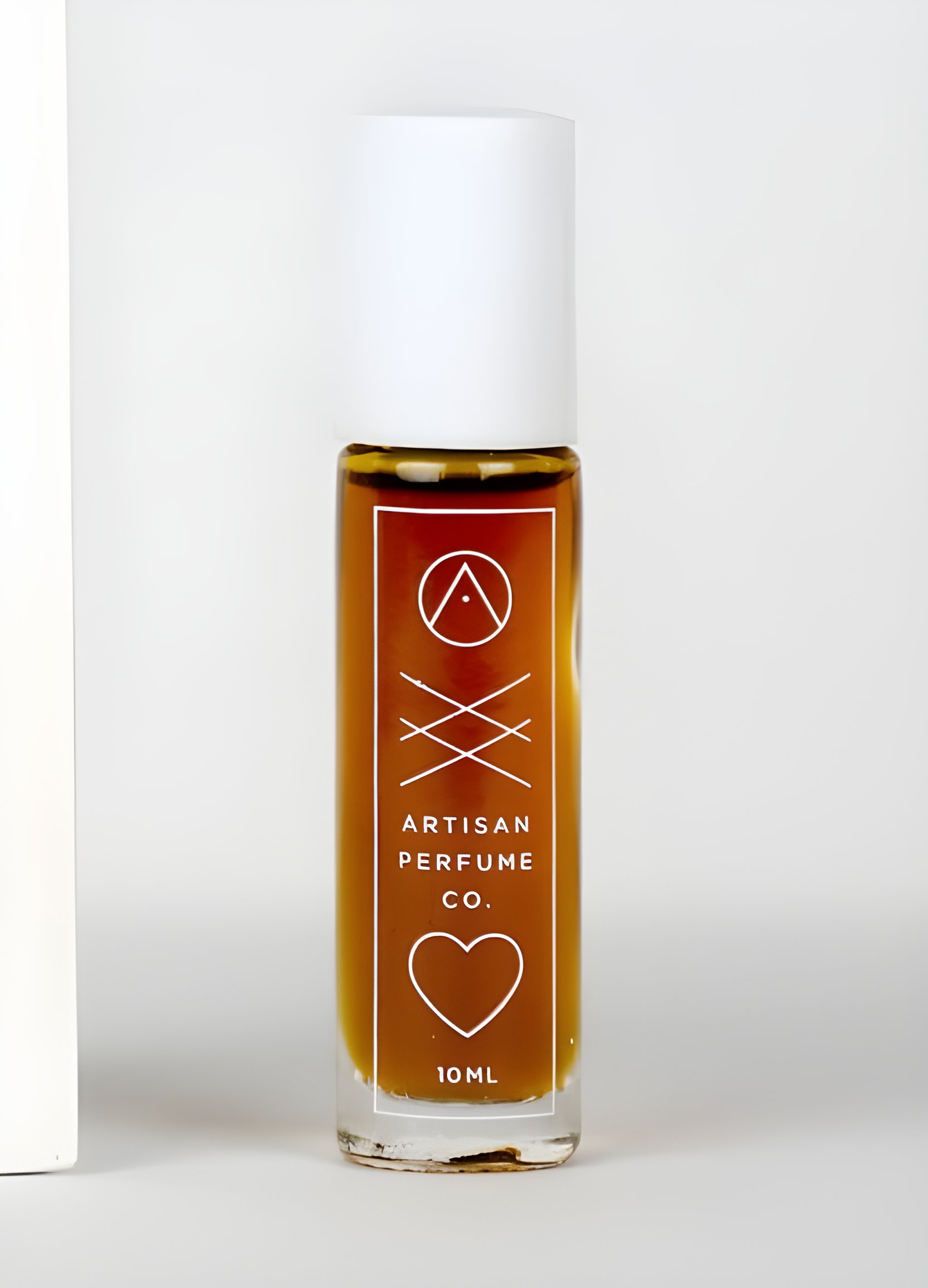 Picture of Neon Heart fragrance